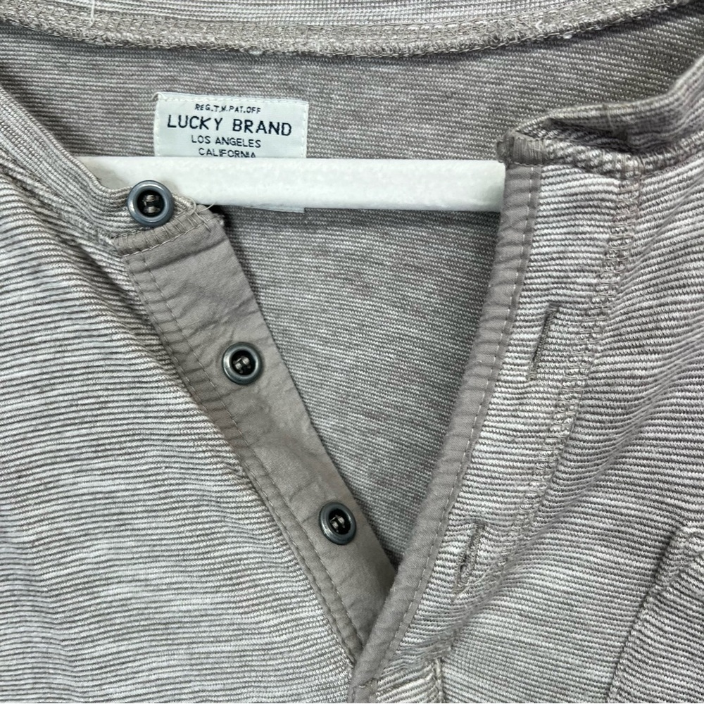 LUCKY BRAND Taupe Long Sleeve Henley, L - Picture 5 of 11